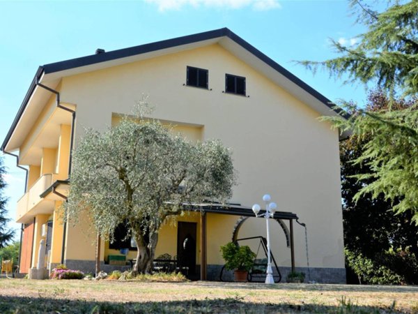 casa indipendente in vendita a Brugherio in zona San Damiano