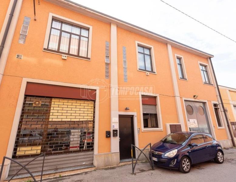 ufficio in vendita a Brugherio