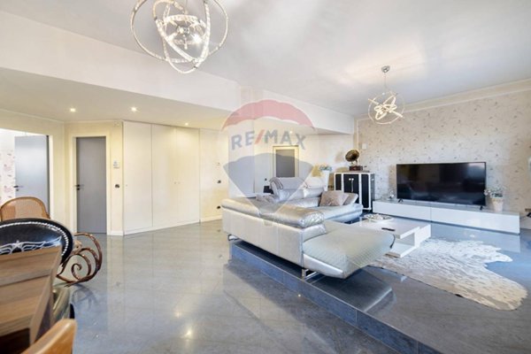 casa indipendente in vendita a Brugherio