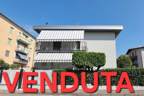 casa indipendente in vendita a Brugherio