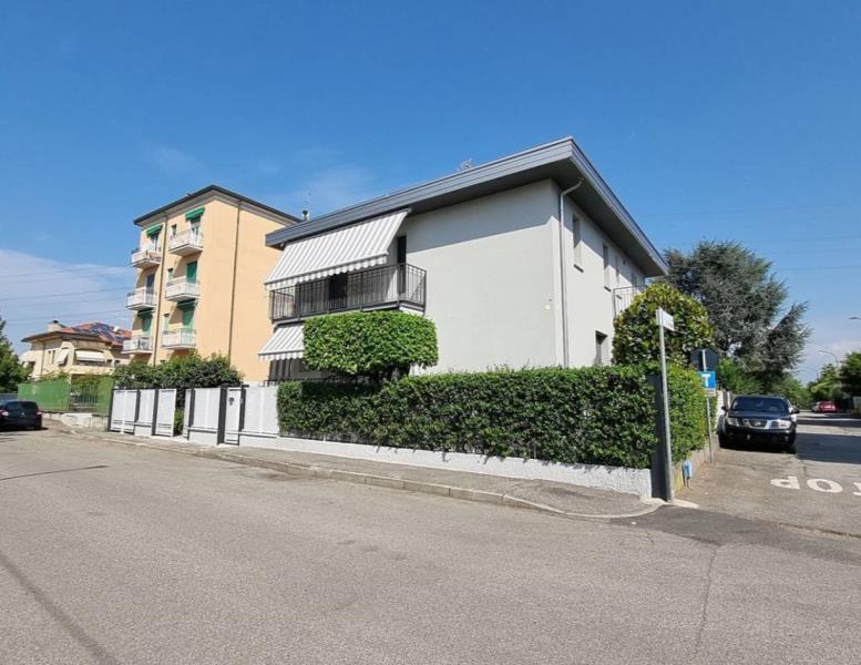 casa indipendente in vendita a Brugherio