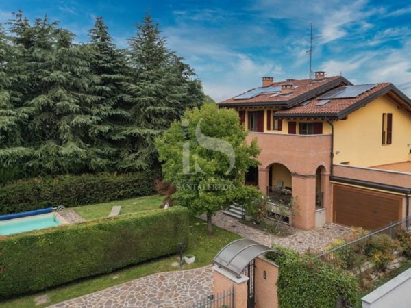 casa indipendente in vendita a Brugherio