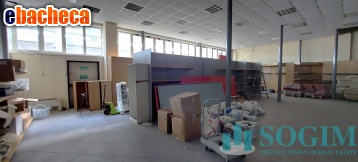 capannone in vendita a Brugherio