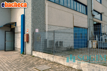 ufficio in vendita a Brugherio