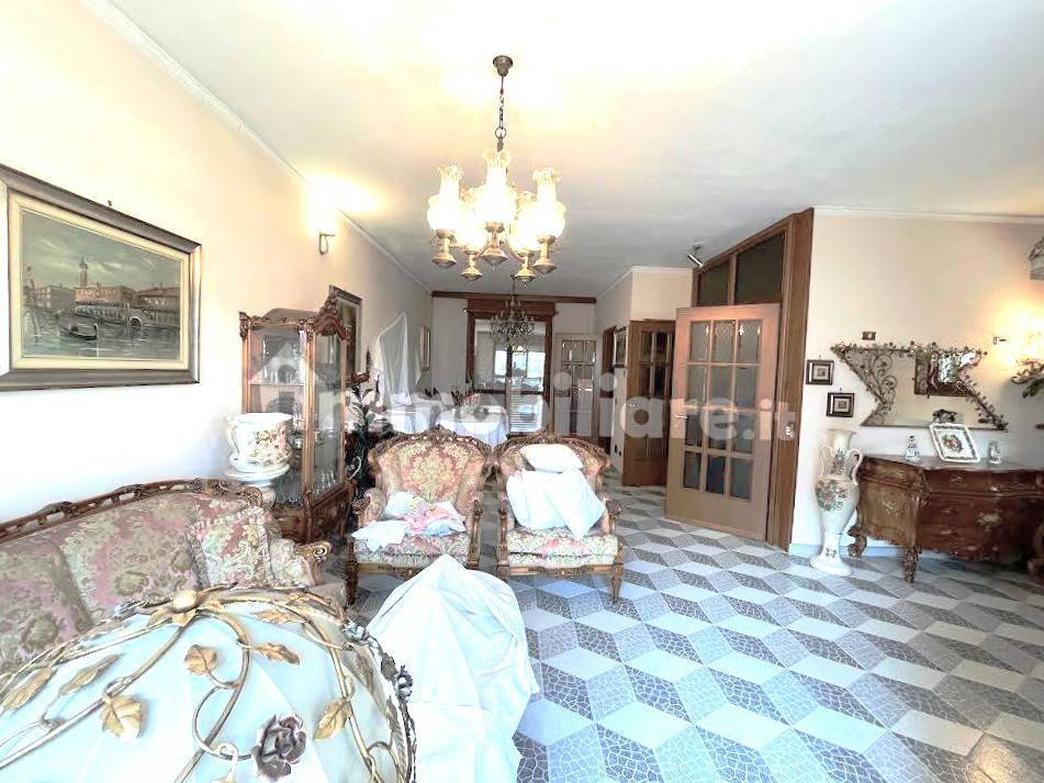 casa indipendente in vendita a Brugherio