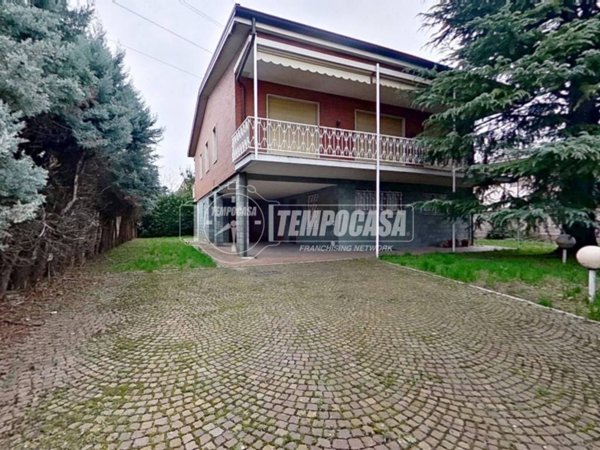 casa indipendente in vendita a Brugherio