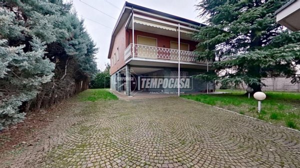 casa indipendente in vendita a Brugherio