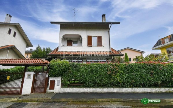 casa indipendente in vendita a Brugherio