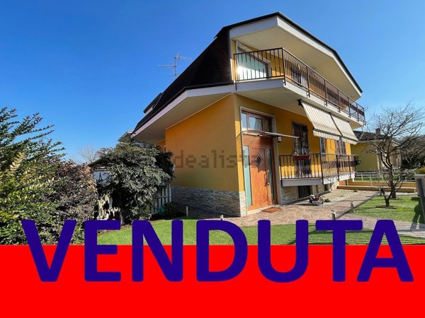 esavano in vendita a Brugherio