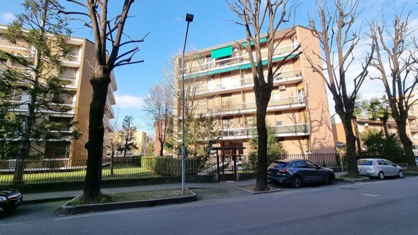 ufficio in vendita a Brugherio