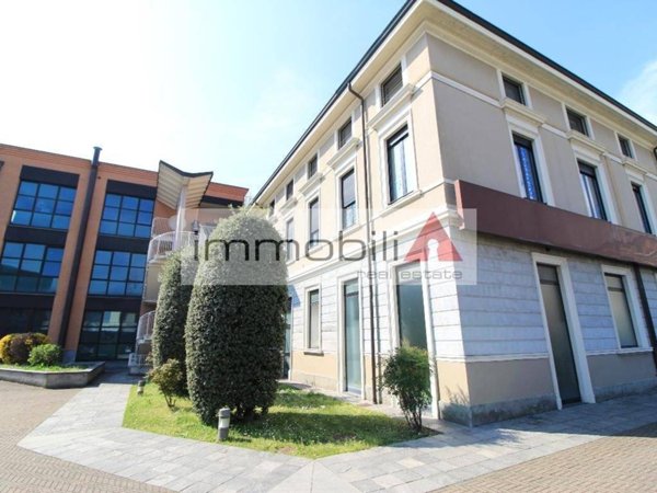 ufficio in vendita a Brugherio