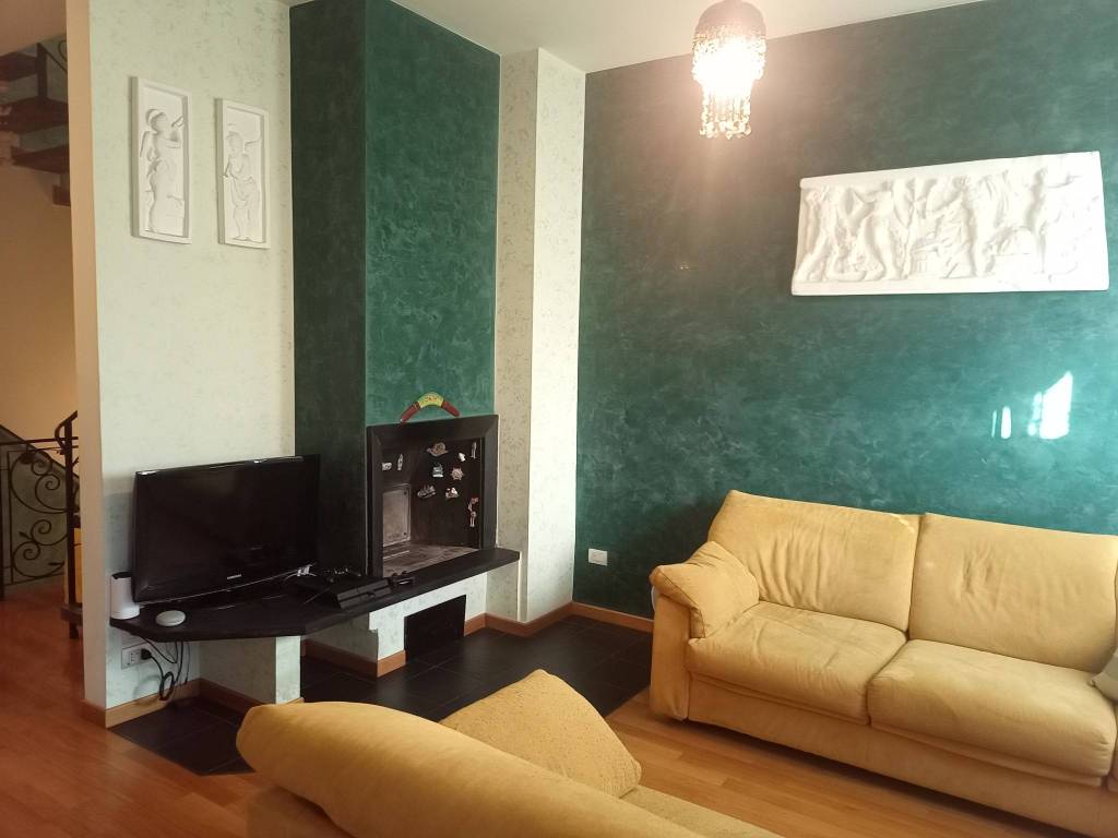 casa indipendente in vendita a Brugherio