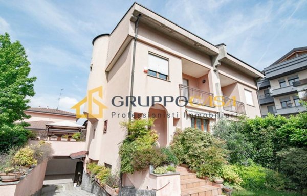 casa indipendente in vendita a Brugherio