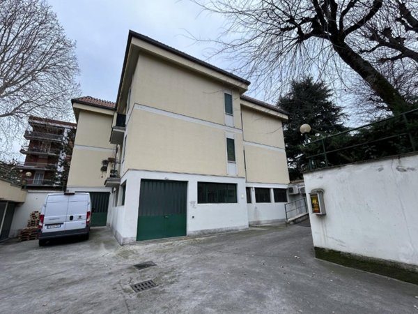 ufficio in vendita a Brugherio
