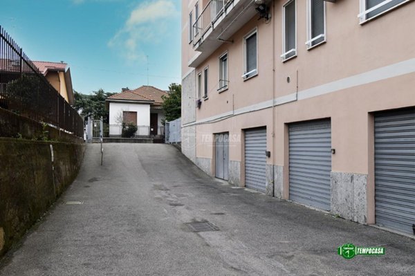 locale di sgombero in vendita a Brugherio