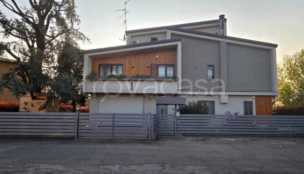 casa indipendente in vendita a Brugherio