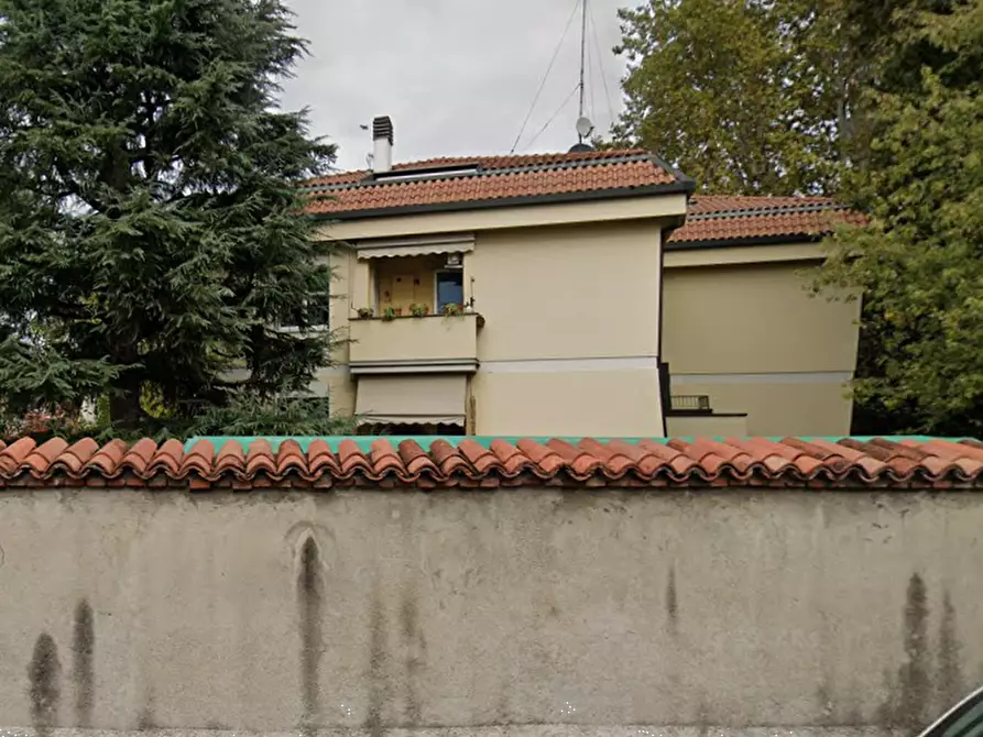 negozio in vendita a Brugherio