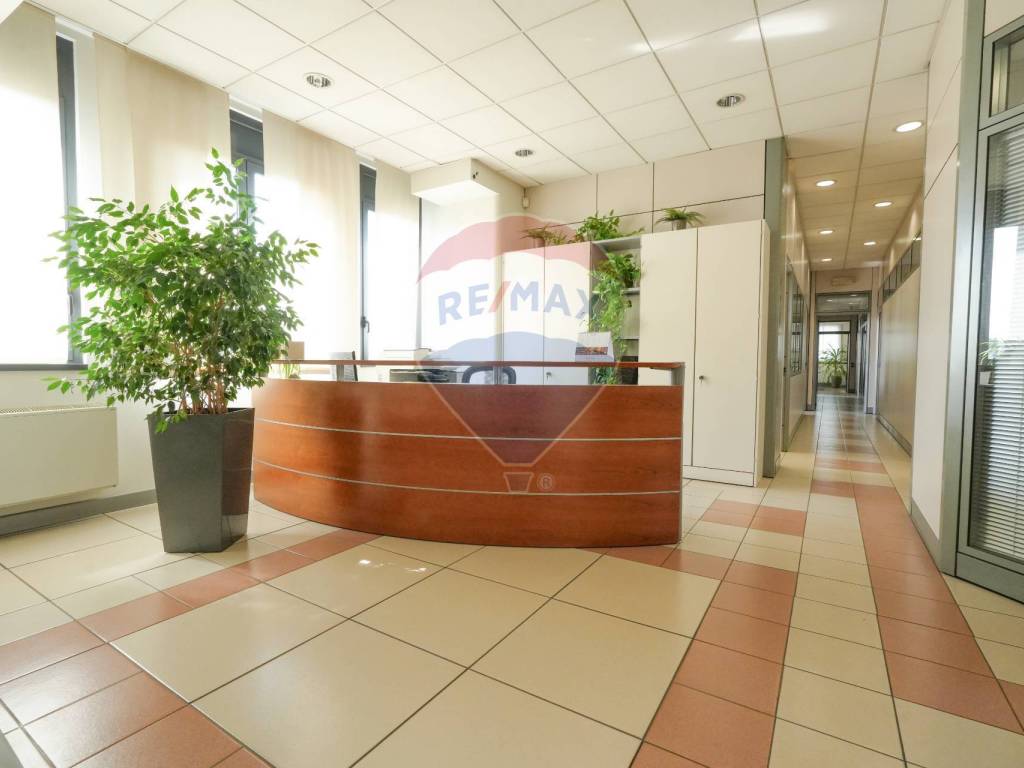 ufficio in vendita a Brugherio