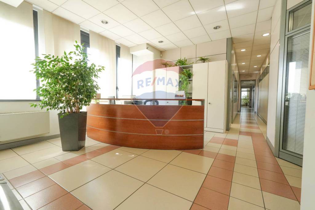 ufficio in vendita a Brugherio