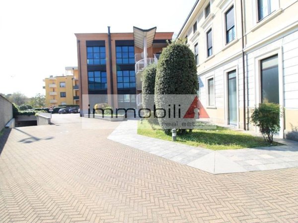 ufficio in vendita a Brugherio