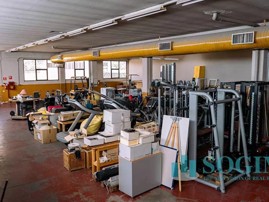 capannone in vendita a Brugherio