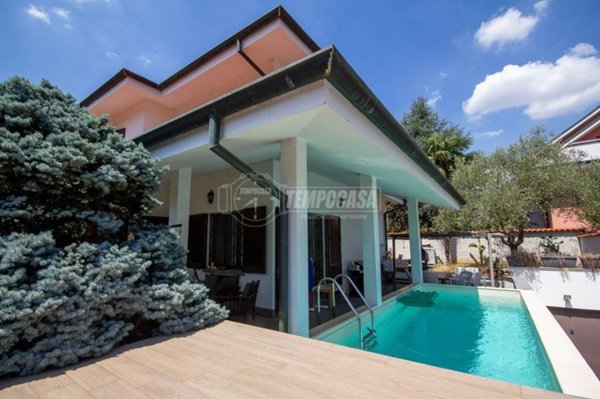 casa indipendente in vendita a Brugherio