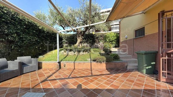 casa indipendente in vendita a Brugherio
