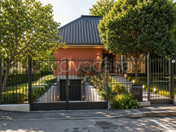casa indipendente in vendita a Brugherio in zona Dorderio
