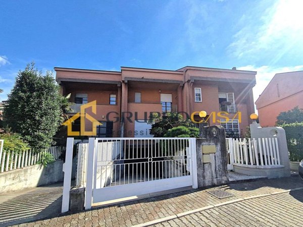casa indipendente in vendita a Brugherio