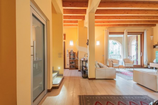 casa indipendente in vendita a Brugherio
