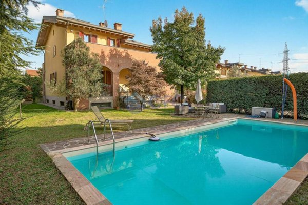 casa indipendente in vendita a Brugherio