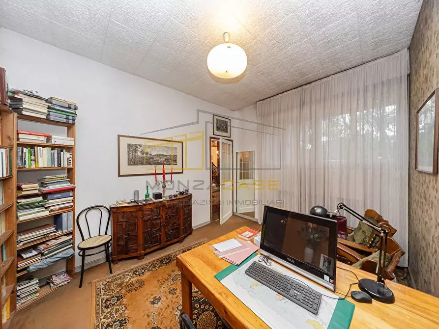 casa indipendente in vendita a Brugherio in zona Dorderio