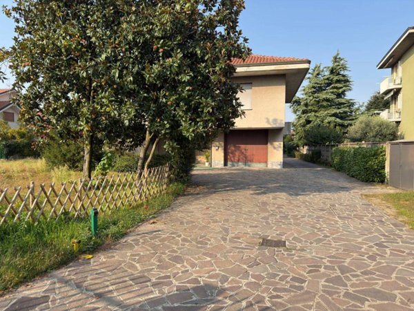 appartamento in vendita a Brugherio