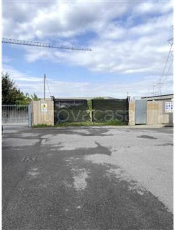 terreno edificabile in vendita a Brugherio