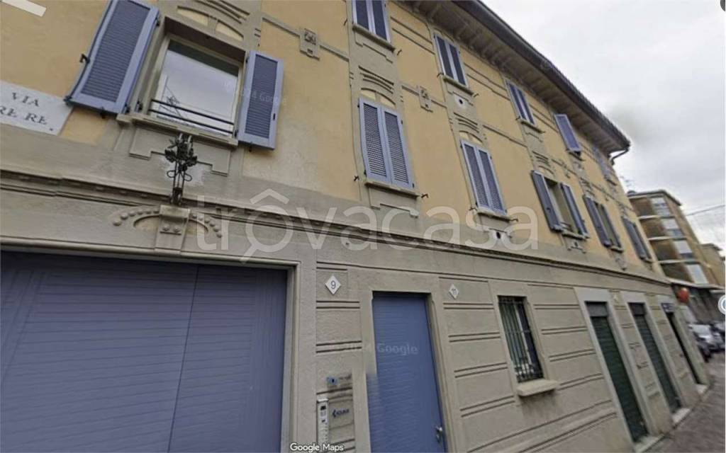 negozio in vendita a Brugherio