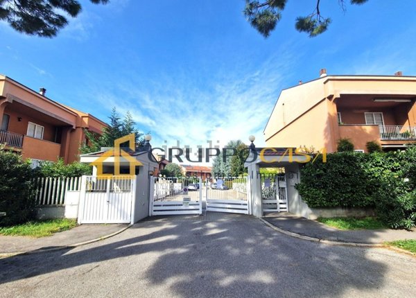 casa indipendente in vendita a Brugherio