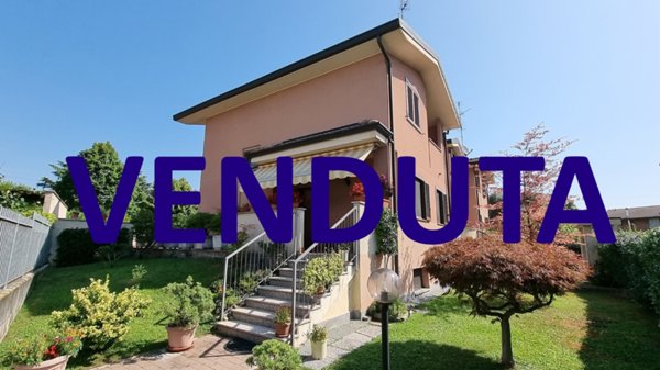 casa indipendente in vendita a Brugherio