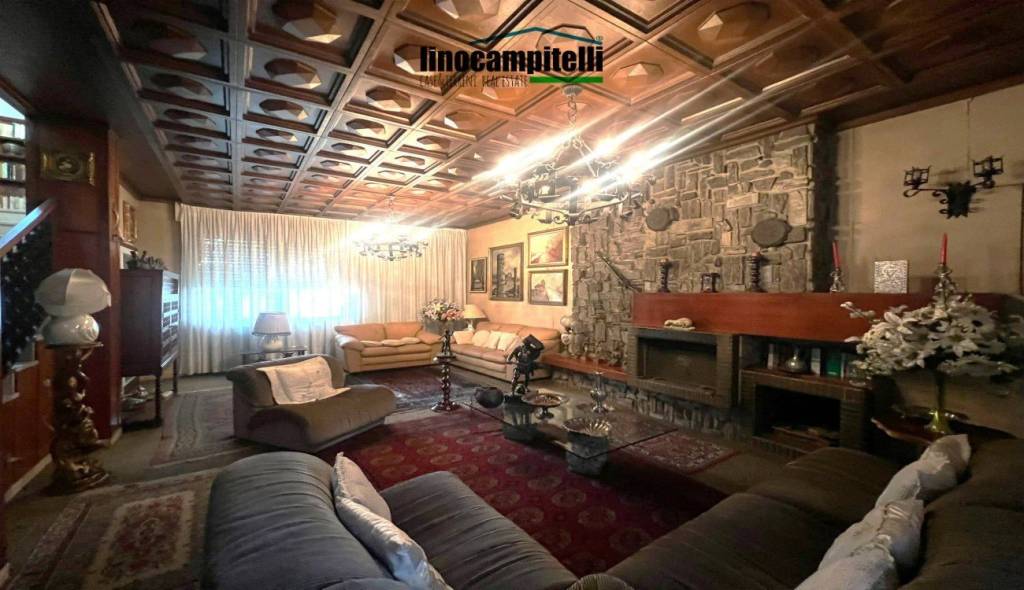 casa indipendente in vendita a Brugherio