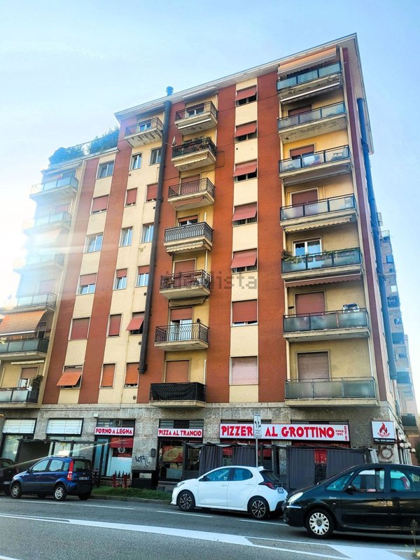 appartamento in vendita a Brugherio in zona Dorderio