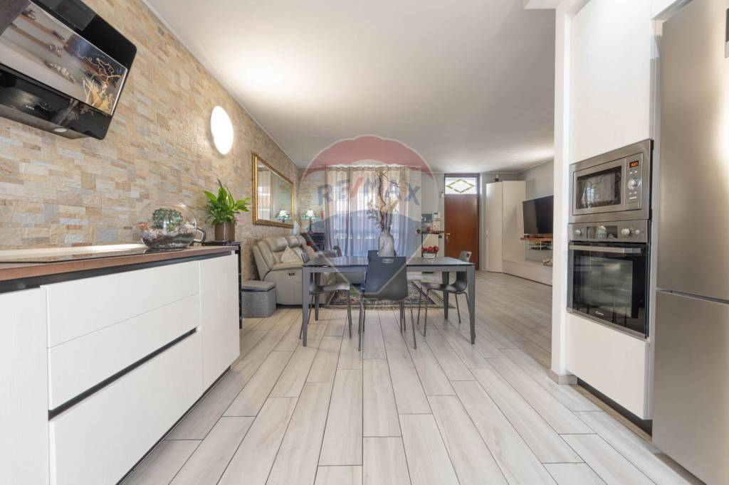 casa indipendente in vendita a Brugherio