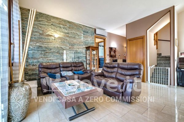 casa indipendente in vendita a Brugherio