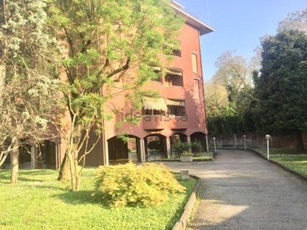 appartamento in vendita a Brugherio in zona San Damiano