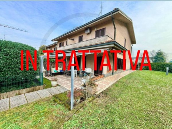 casa indipendente in vendita a Brugherio