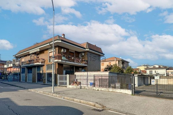casa indipendente in vendita a Brugherio