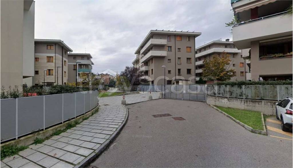 terreno edificabile in vendita a Brugherio