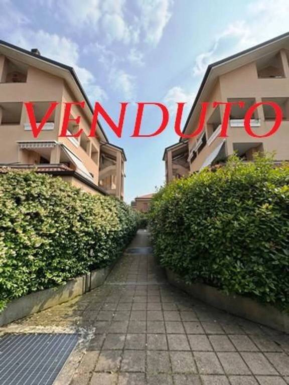 appartamento in vendita a Brugherio in zona San Damiano