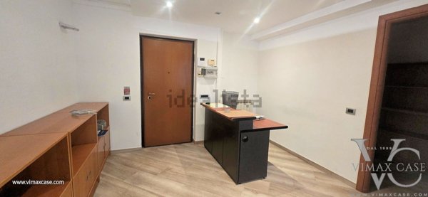 ufficio in vendita a Brugherio in zona San Damiano