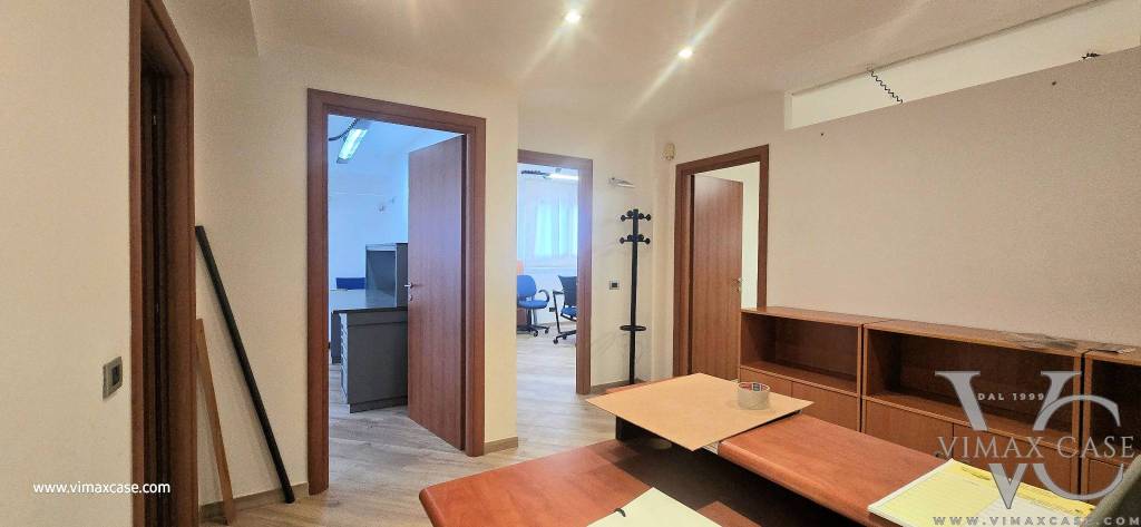 ufficio in vendita a Brugherio in zona San Damiano