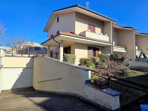casa indipendente in vendita a Brugherio