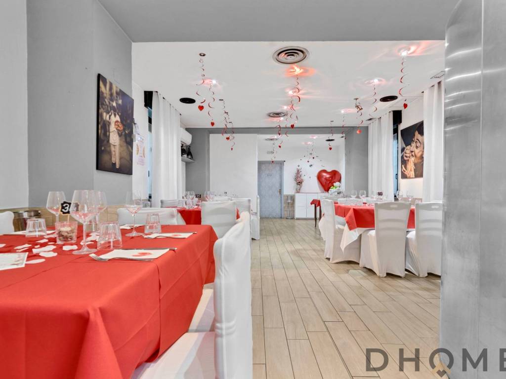 negozio in vendita a Brugherio